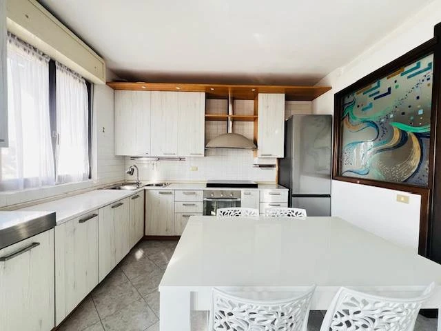 Trilocale arredato in vendita a Zanica Trilocale arredato in vendita a Zanica