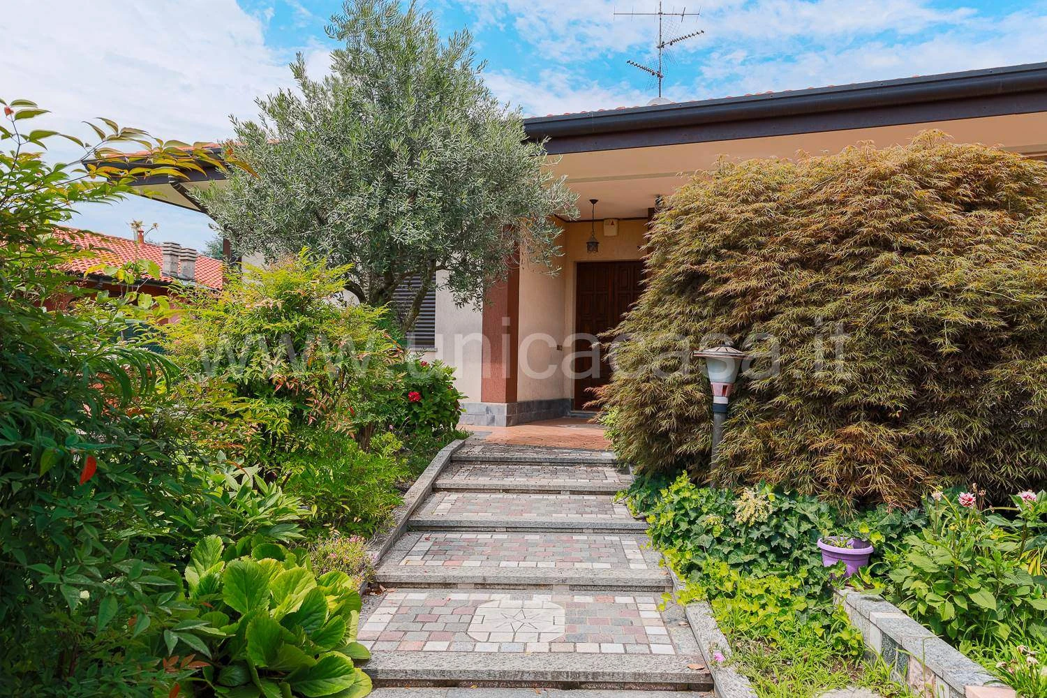 Villa in Vendita a Busnago Villa in Vendita a Busnago