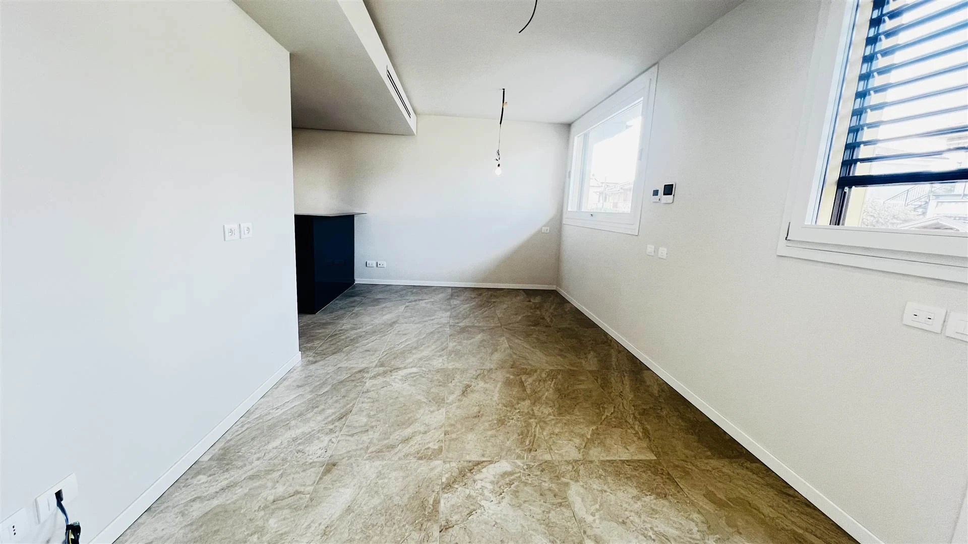 Open house sabato 11 aprile ore 10.00 - - solo su prenotazione Open house sabato 11 aprile ore 10.00 - - solo su prenotazione