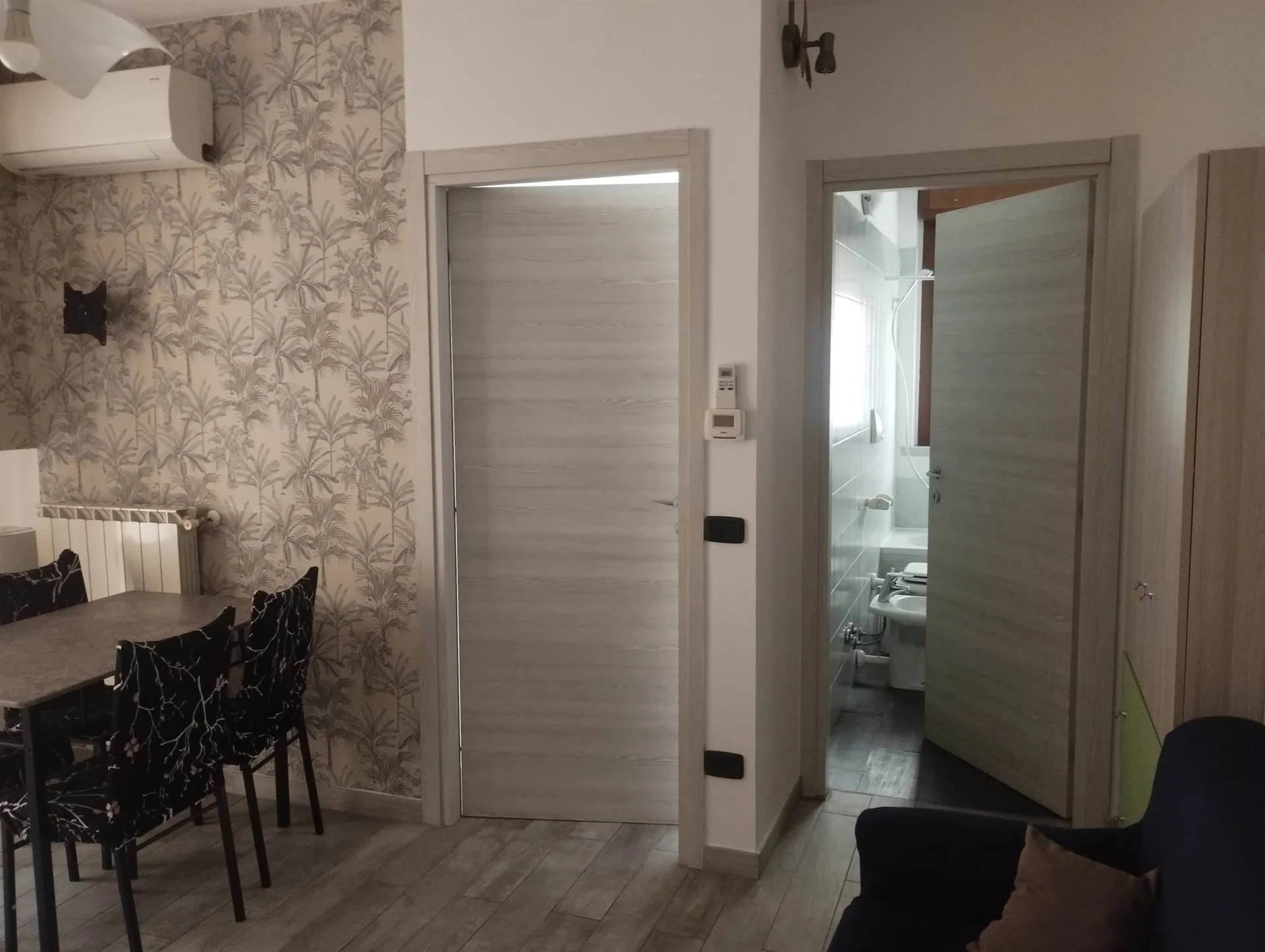 Bilocale completamente arredato con giardino Bilocale completamente arredato con giardino