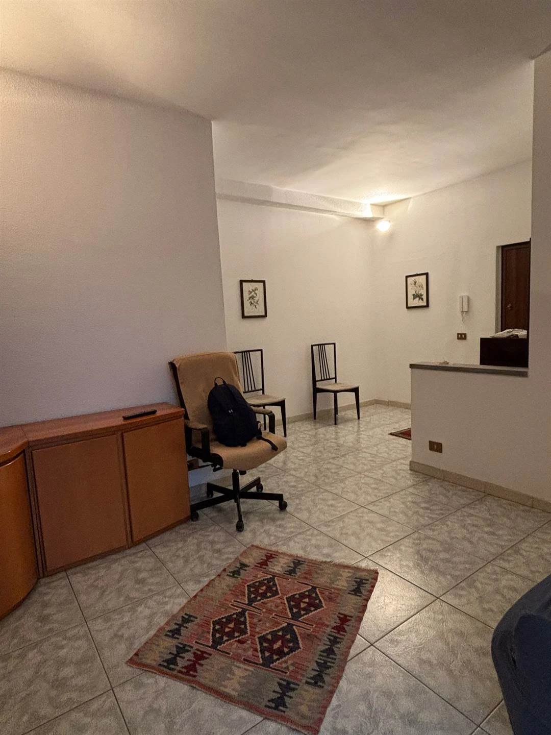 Ampio Bilocale con Balcone e Ascensore a Due Passi dalla MM2 Cimiano Ampio Bilocale con Balcone e Ascensore a Due Passi dalla MM2 Cimiano