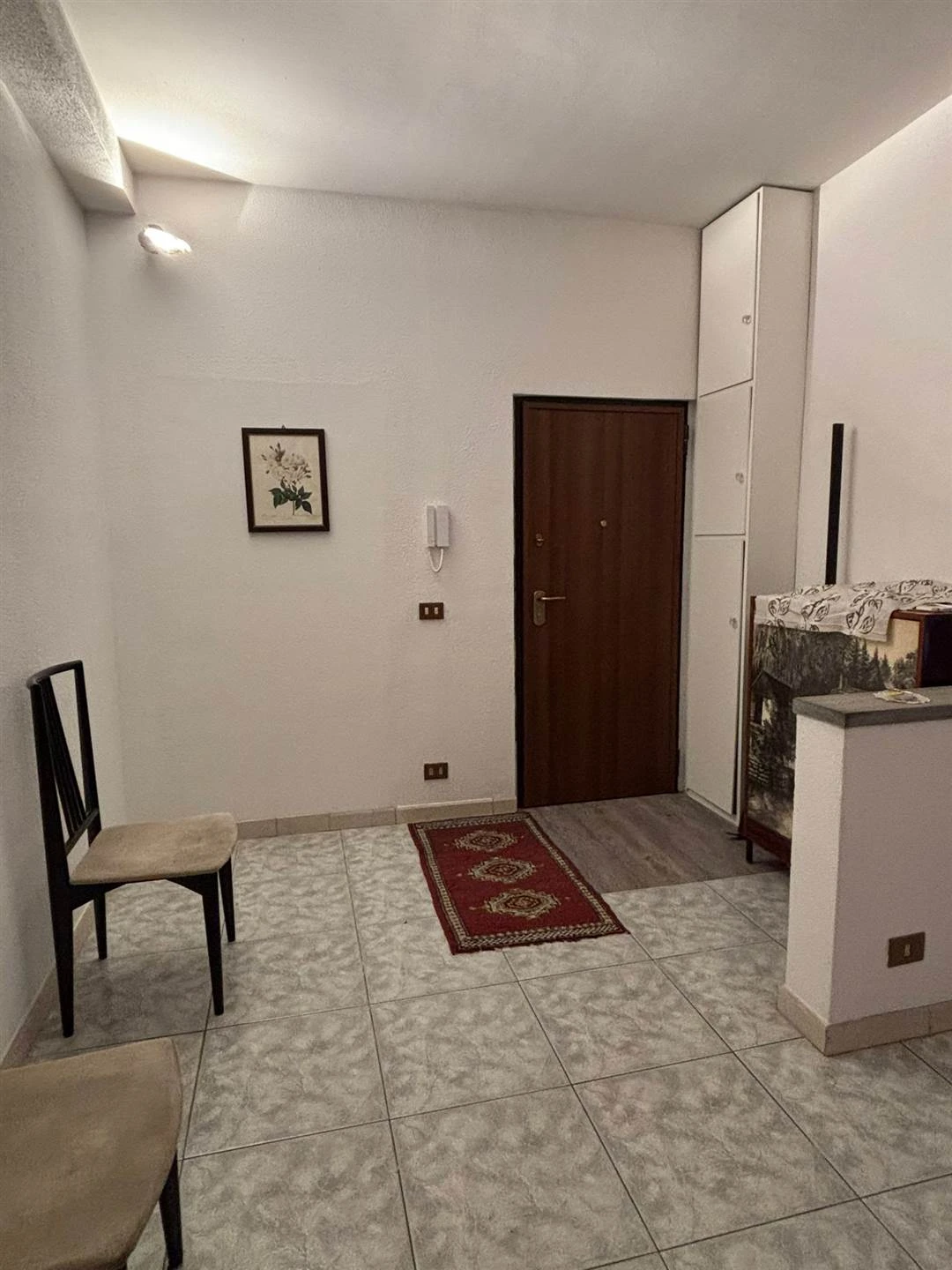 Ampio Bilocale con Balcone e Ascensore a Due Passi dalla MM2 Cimiano Ampio Bilocale con Balcone e Ascensore a Due Passi dalla MM2 Cimiano
