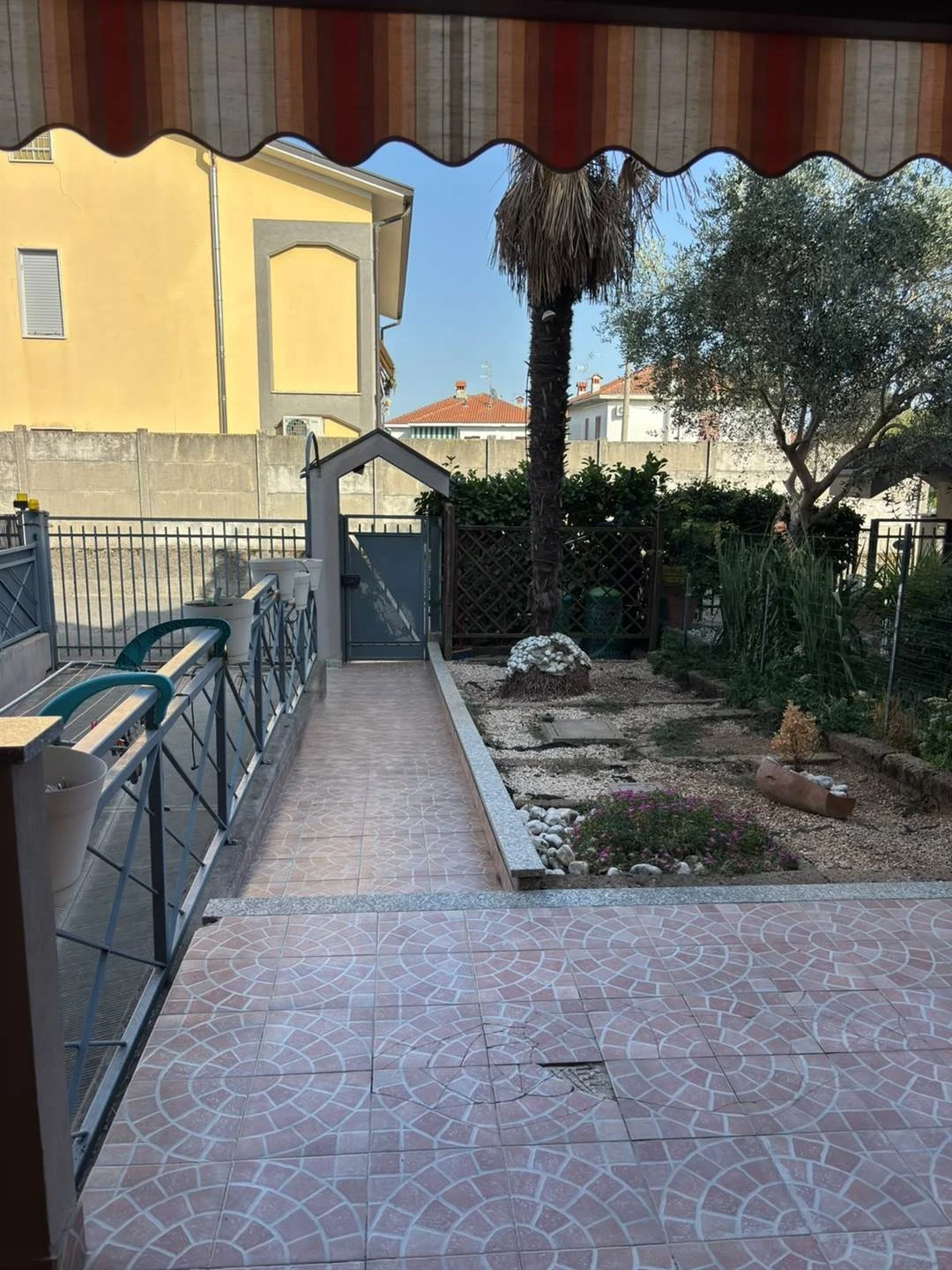 Ottima villa a schiera pronta da abitare! Ottima villa a schiera pronta da abitare!