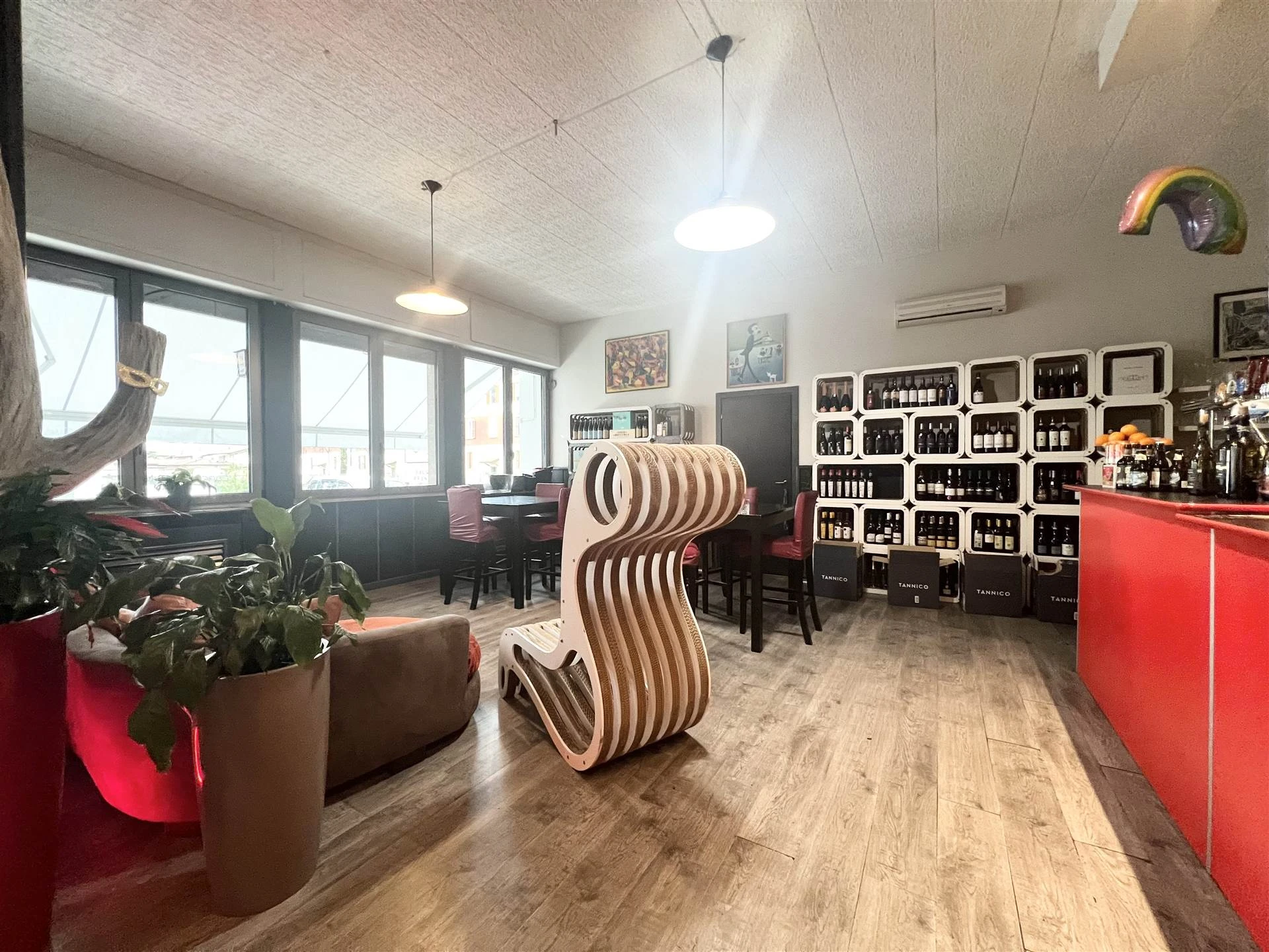 Vendesi ristorante forte passaggio ottimi guadagni Vendesi ristorante forte passaggio ottimi guadagni