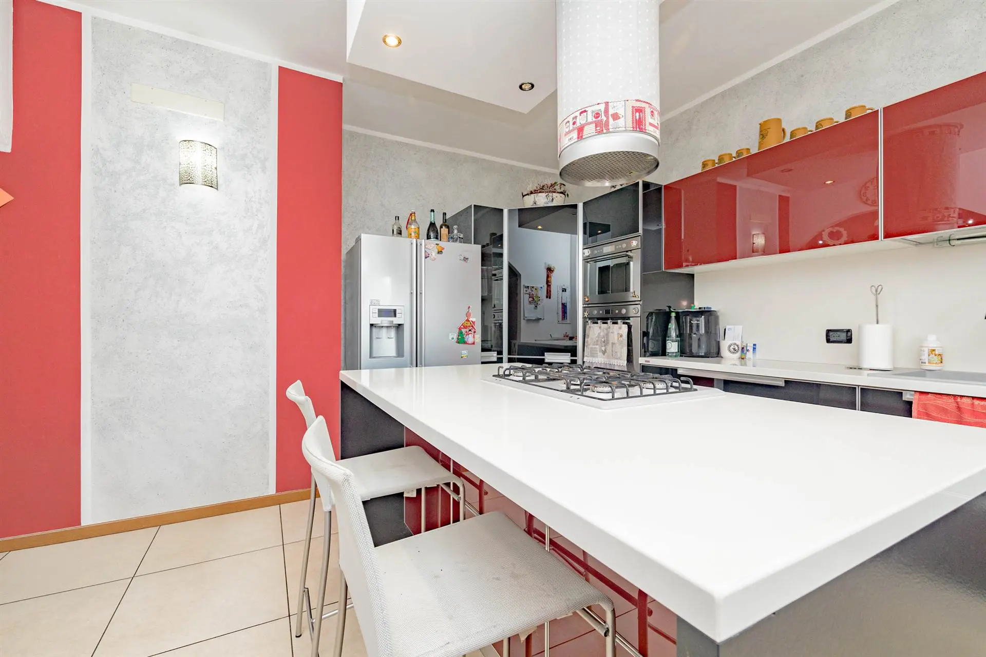 Villa singola indipendente come nuova con giardino e taverna Villa singola indipendente come nuova con giardino e taverna