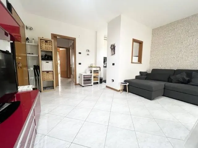 Bilocale con Giardino Privato compreso di Autorimessa Bilocale con Giardino Privato compreso di Autorimessa