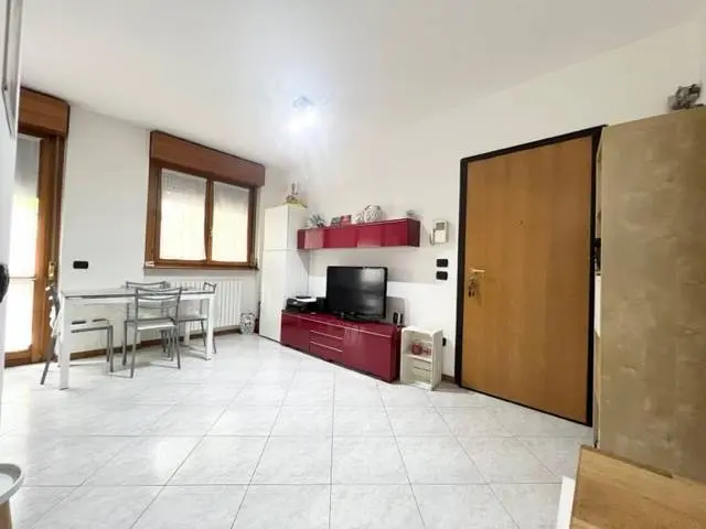 Bilocale con Giardino Privato compreso di Autorimessa Bilocale con Giardino Privato compreso di Autorimessa