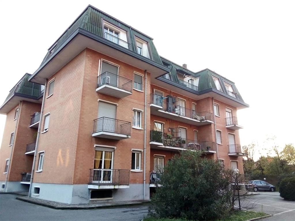 Ampio Trilocale Autonomo Ampio Trilocale Autonomo