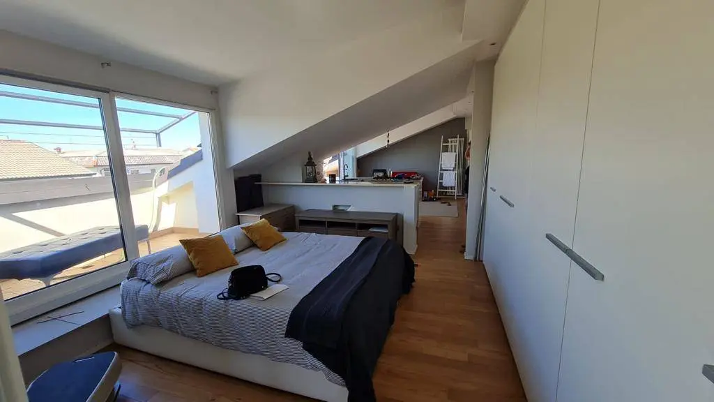 Bilocale Ristrutturato ed Arredato in Villa Bilocale Ristrutturato ed Arredato in Villa