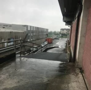 Affittasi capannone 1000 mq Affittasi capannone 1000 mq