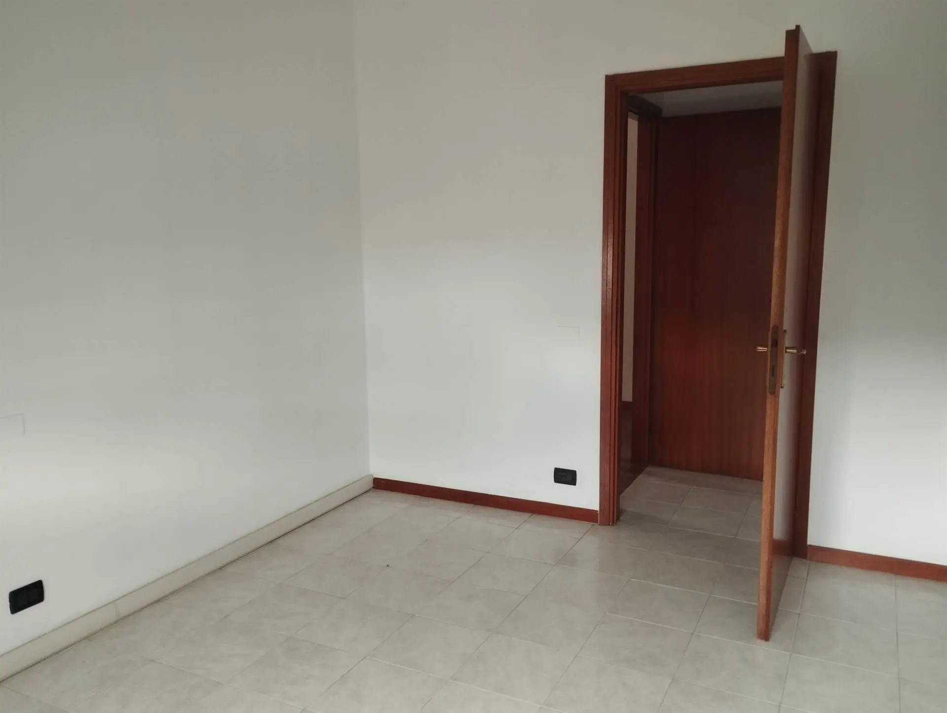 Ampio e Soleggiato Ufficio in posizione strategica Ampio e Soleggiato Ufficio in posizione strategica