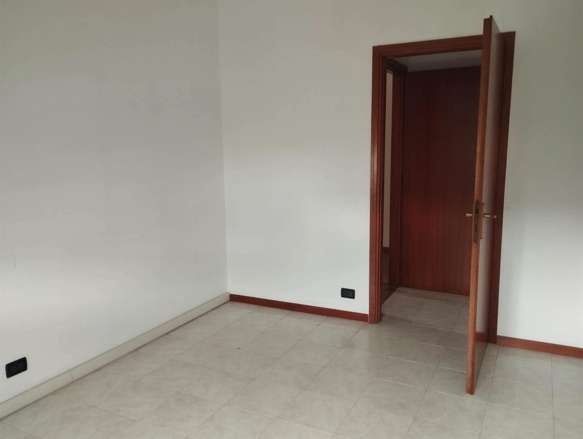 Ampio e Soleggiato Ufficio in posizione strategica Ampio e Soleggiato Ufficio in posizione strategica