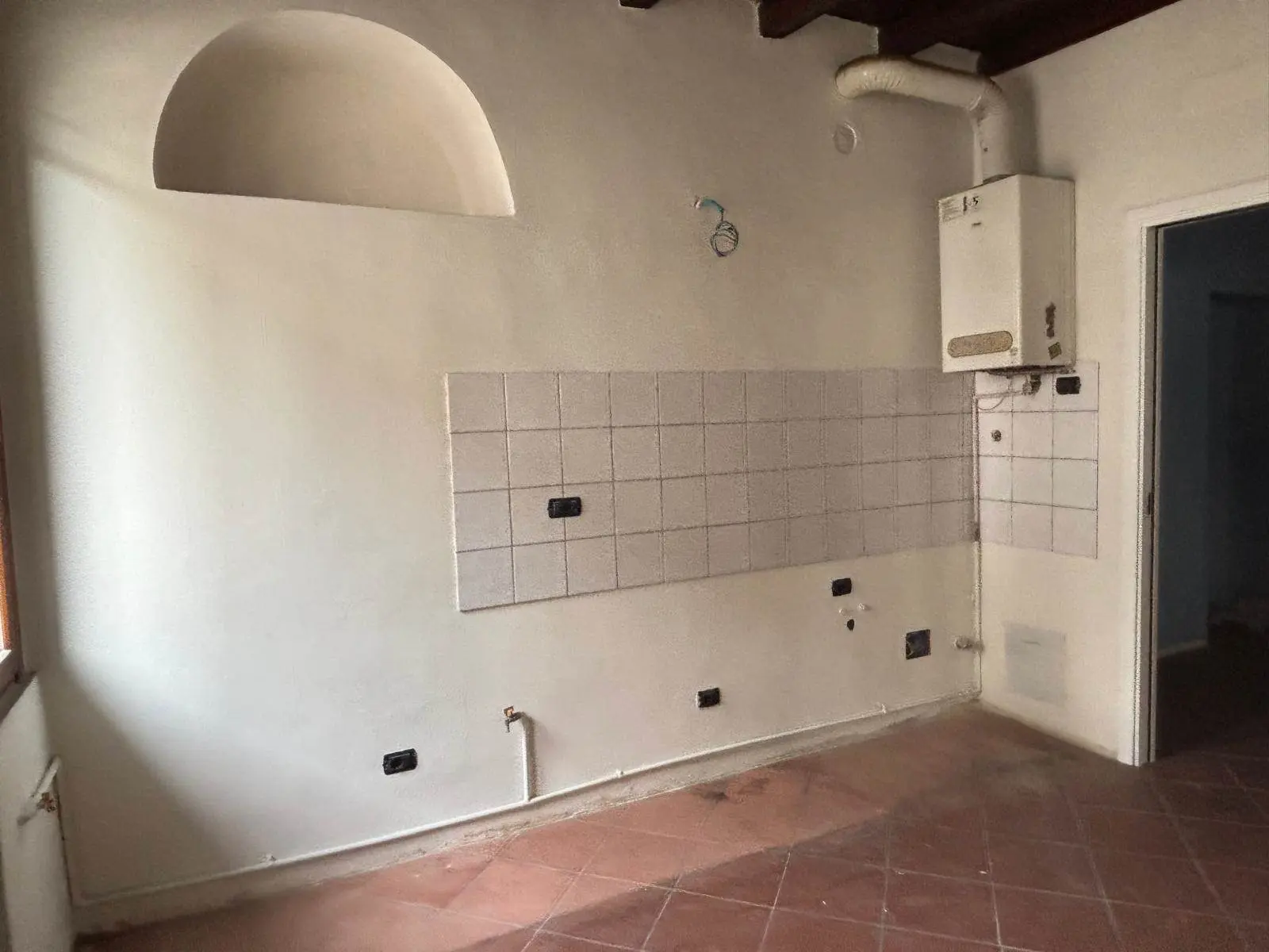 Vaprio d'adda – bilocale ristrutturato in corte storica con ampio solaio Vaprio d'adda – bilocale ristrutturato in corte storica con ampio solaio