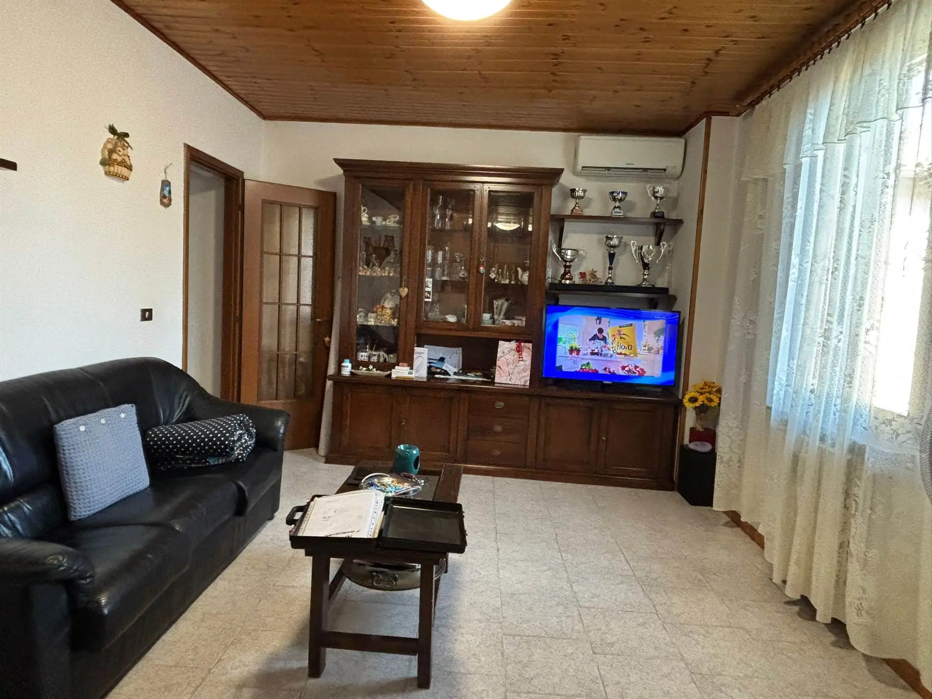 Appartamento ristrutturato con ampi spazi in vendita a Trezzo sull'Adda Appartamento ristrutturato con ampi spazi in vendita a Trezzo sull'Adda