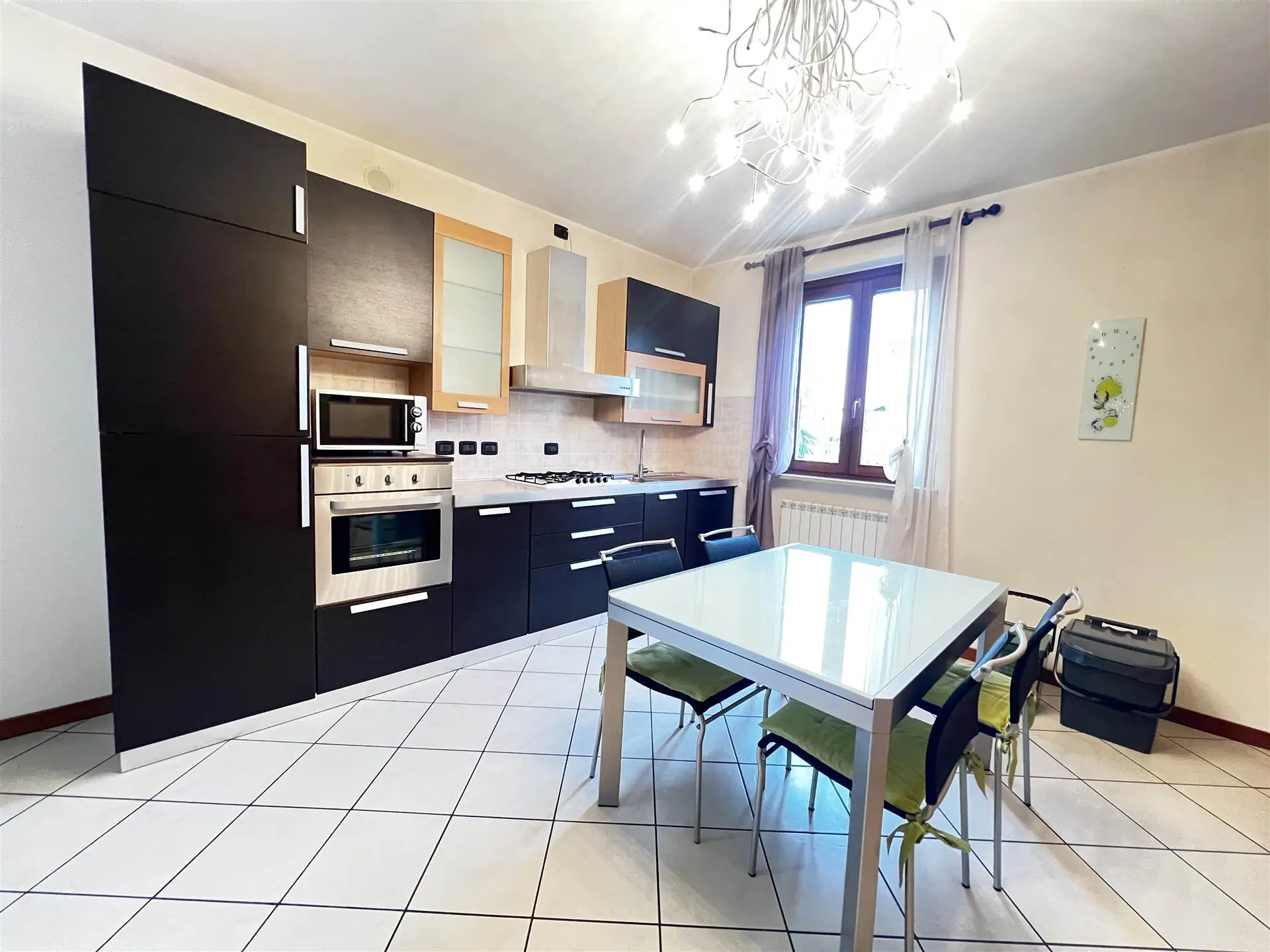 Trilocale in perfette condizioni, subito disponibile Trilocale in perfette condizioni, subito disponibile