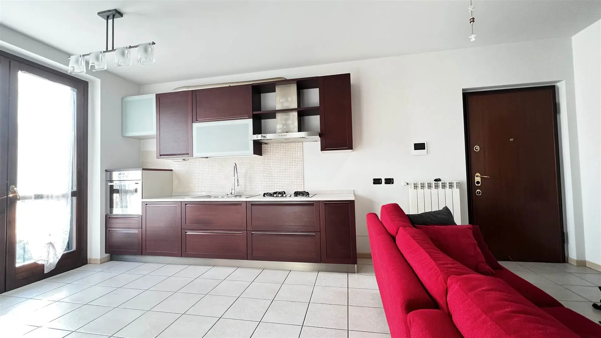 Trilocale recente con balcone – libero subito Trilocale recente con balcone – libero subito