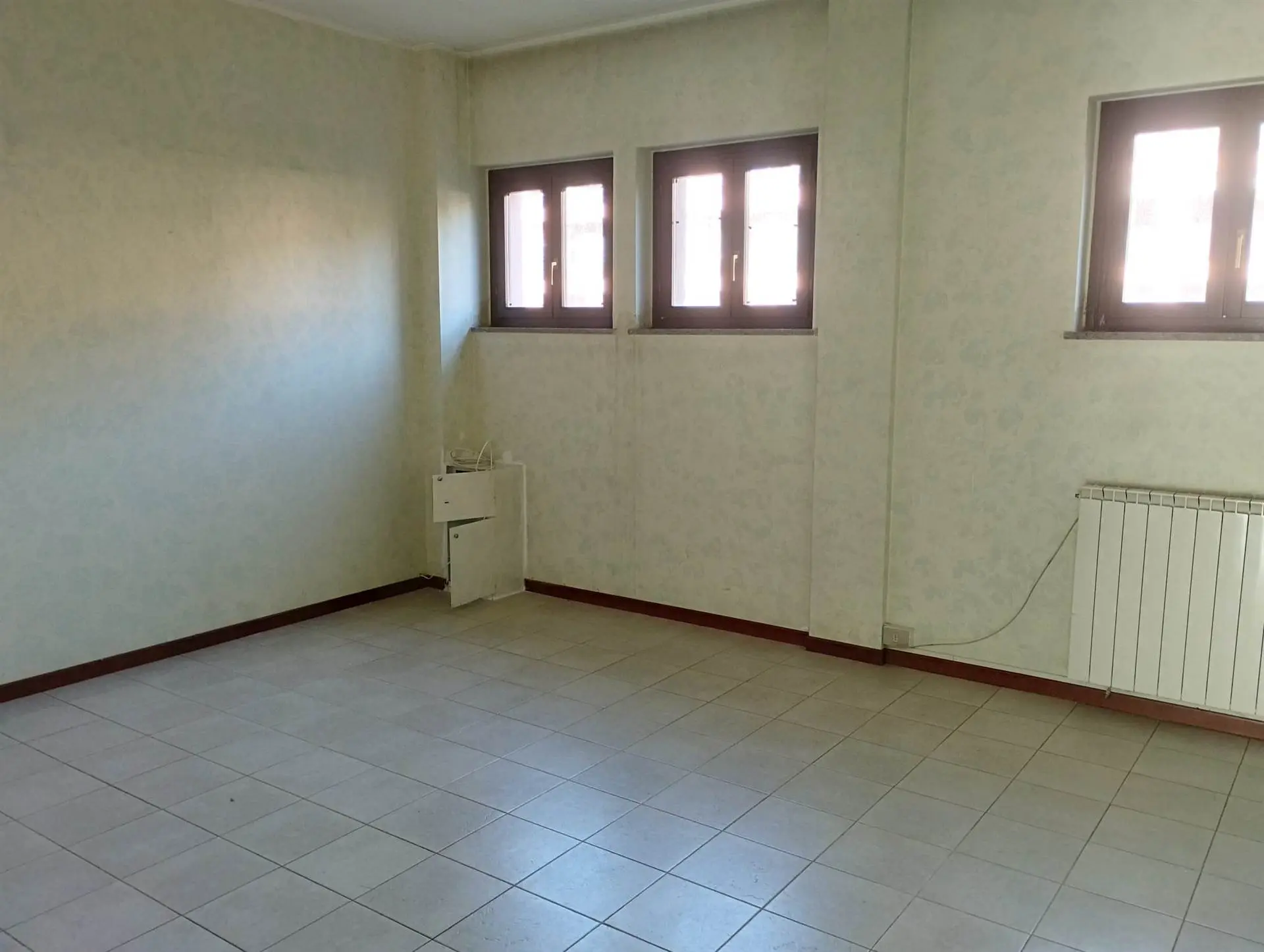 Ufficio/Negozio nel Centro del paese Ufficio/Negozio nel Centro del paese