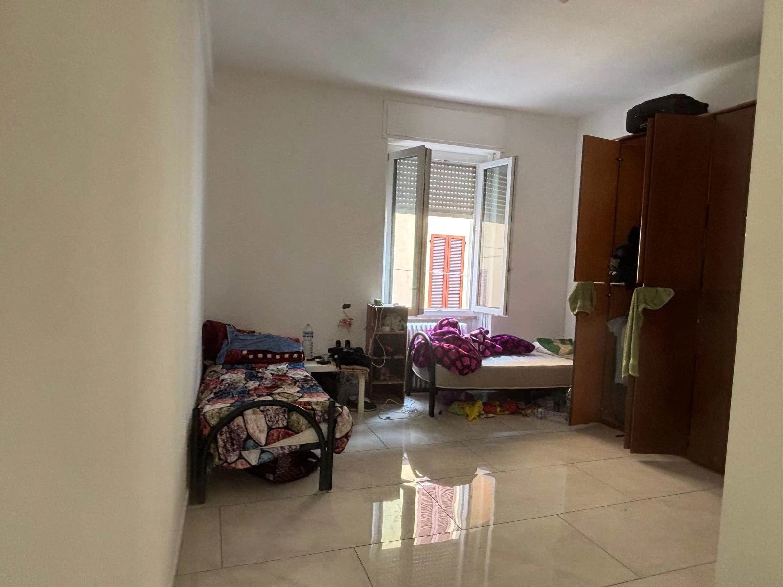 Ampio trilocale ristrutturato nel cuore del paese – Nessuna spesa condominiale Ampio trilocale ristrutturato nel cuore del paese – Nessuna spesa condominiale