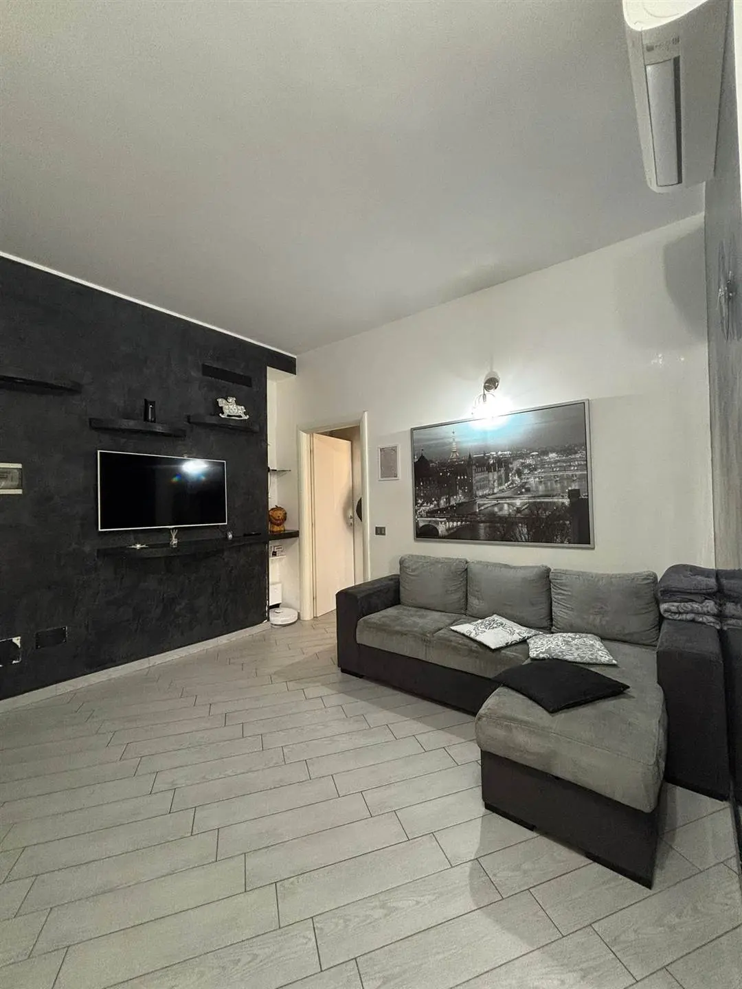 Madone – Trilocale arredato in affitto in zona centrale Madone – Trilocale arredato in affitto in zona centrale