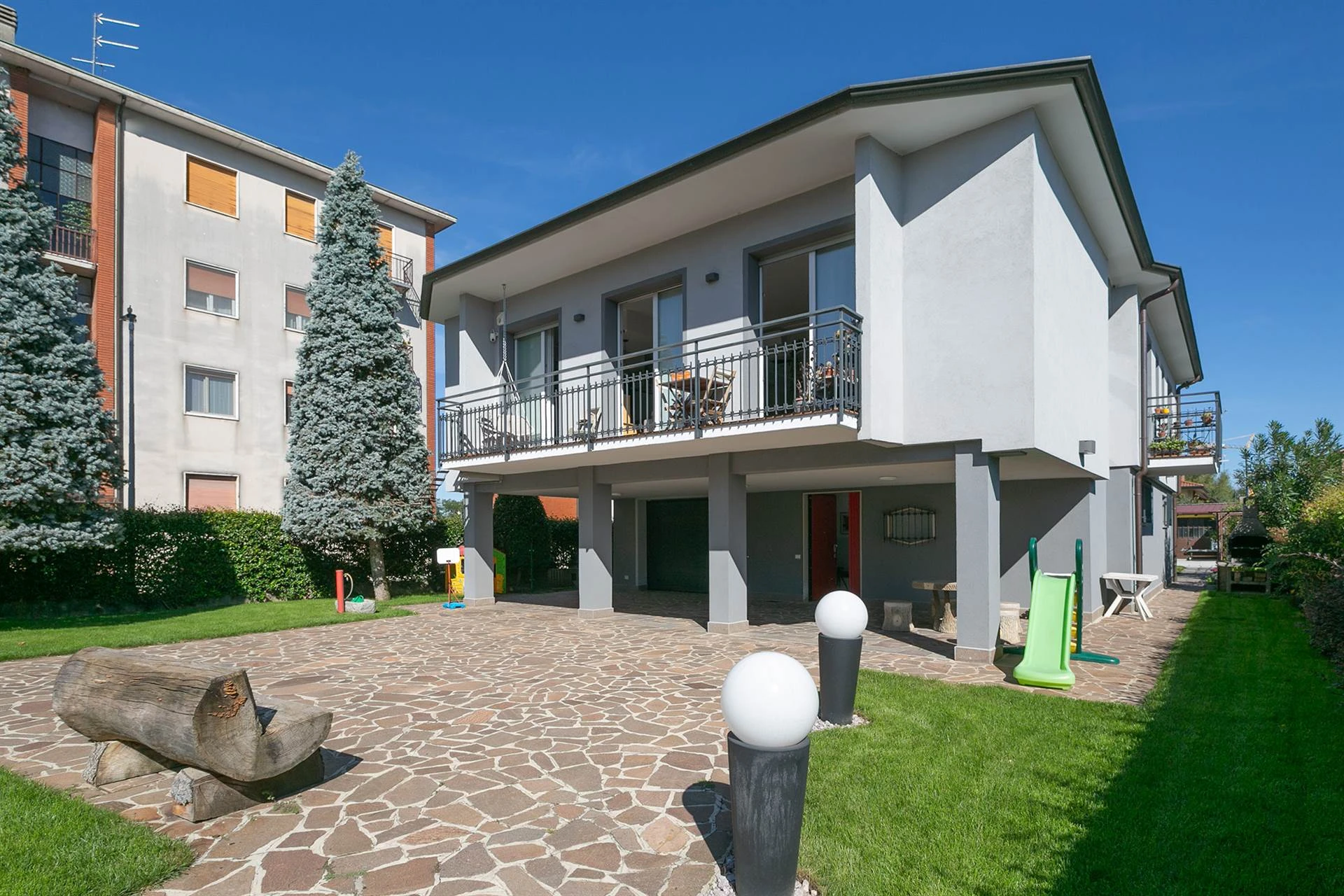 Villa in Vendita a Sulbiate Villa in Vendita a Sulbiate